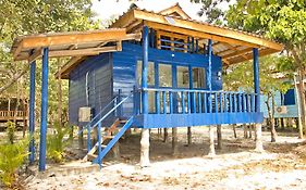 Koh Rong Beach Hostel And Bungalows